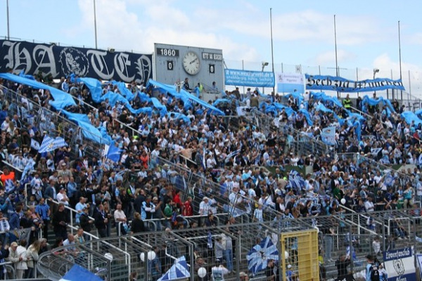 Gegen eine "Rettung des TSV 1860 München um jeden Preis": Viele Sechzger-Fans sehen die Insolvenz als einzige Chance für einen Neuanfang (Foto: muenchenblogger)