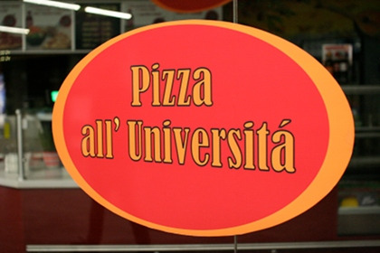 "Pizza all' Universitá" 