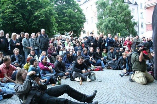 Musik und Kabarett gibt es am 7. Juni ab 18:30 Uhr am Forum der Münchner Freiheit (Foto: muenchenblogger)