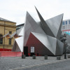 Pavillon 21 hinter der Oper