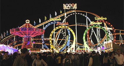 Foto Oktoberfest 2006 bei Nacht